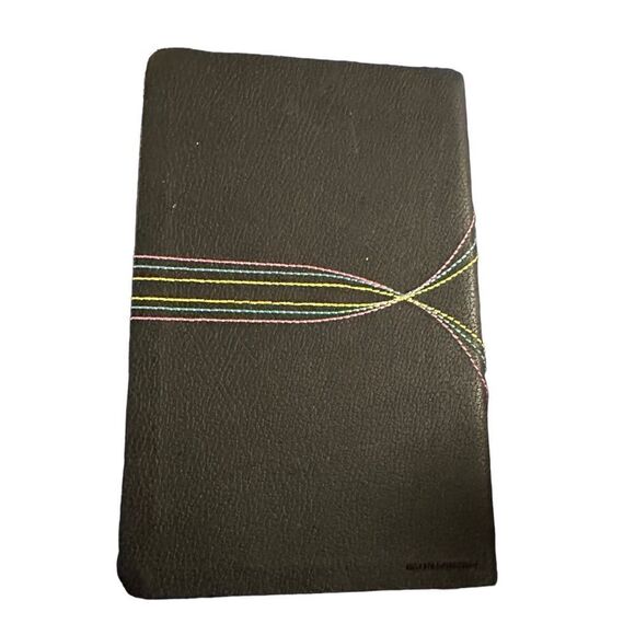 NLT Teen Life Application Bible ~ Black Tie Dye ~ 21cm x 13.7cm - Picture 5 of 10